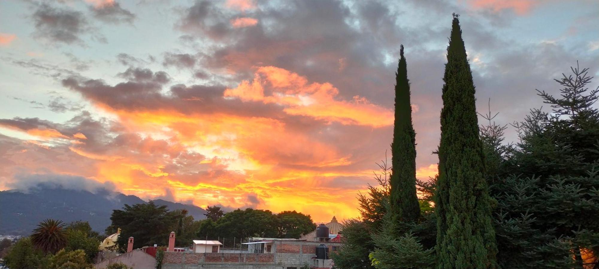 Kukulkan Hostal San Cristóbal de Las Casas Dış mekan fotoğraf